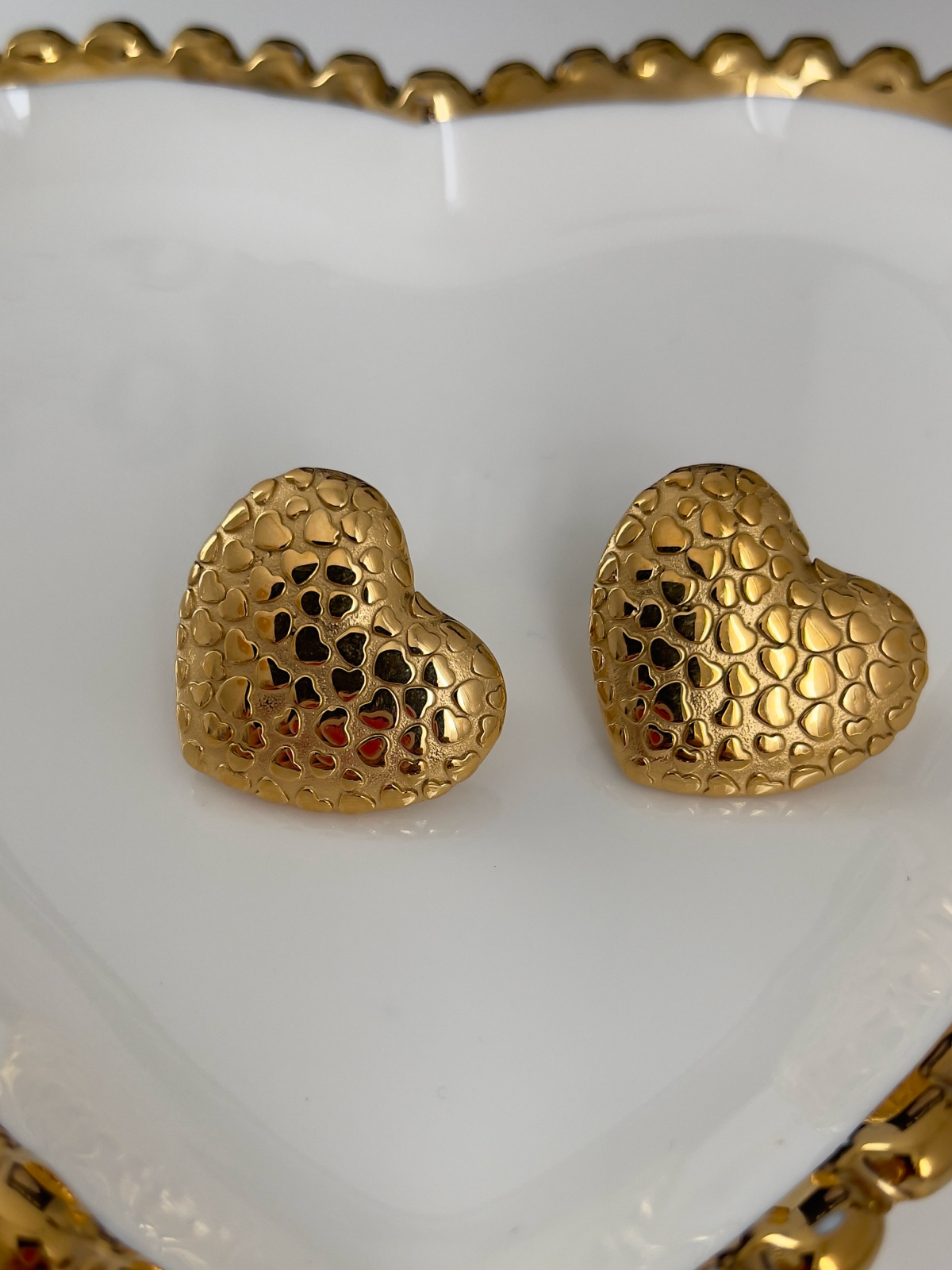 Aretes LOVE - Imagen 3