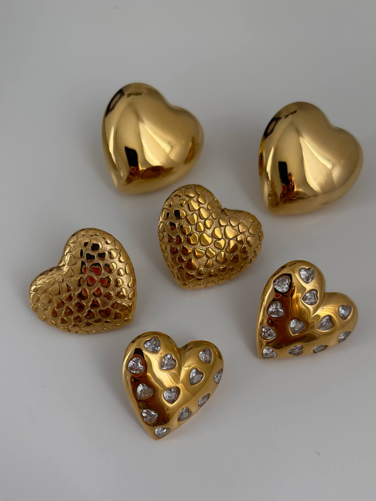 Aretes LOVE - Imagen 2